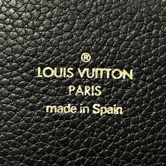 Louis Vuitton Black Leather Mono Folio Case Fits Most I Phones - Picture 5 of 9